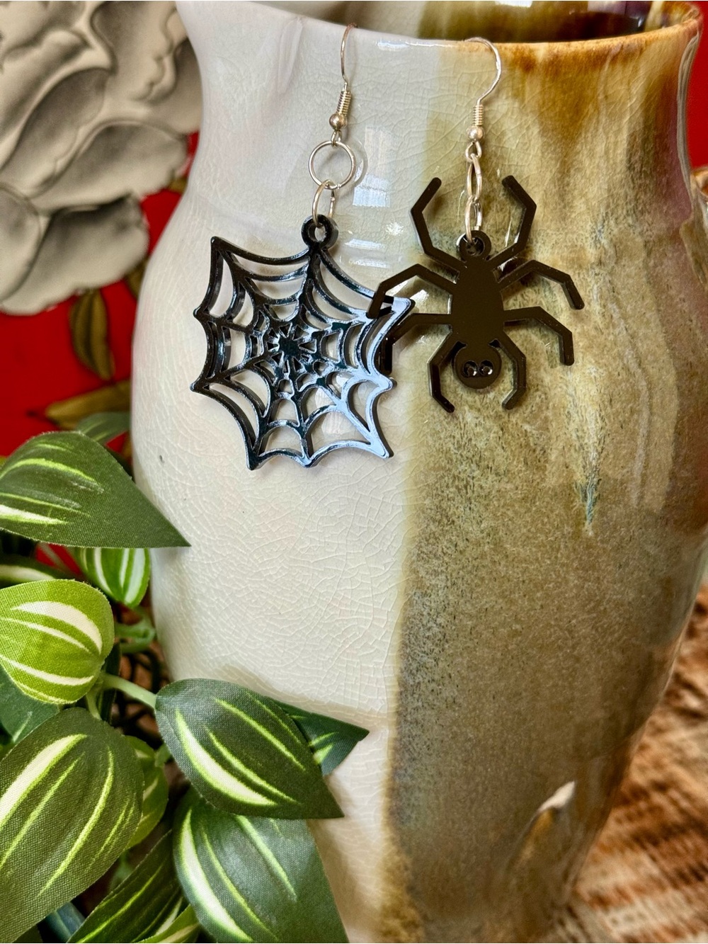 🆕 Women’s Acrylic Halloween Dangle Earrings